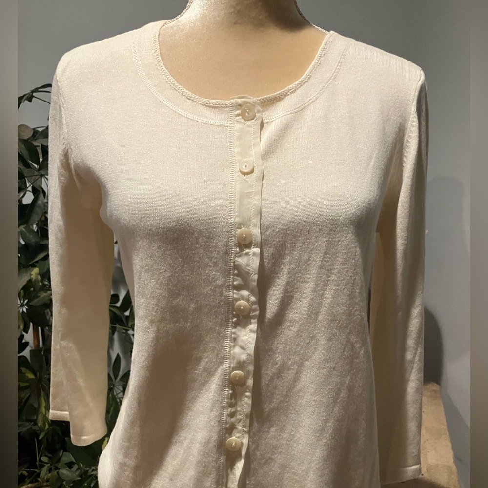 J Jill Cream Of White Lightweight Button Down Cardigan Size SP 100% Cotton